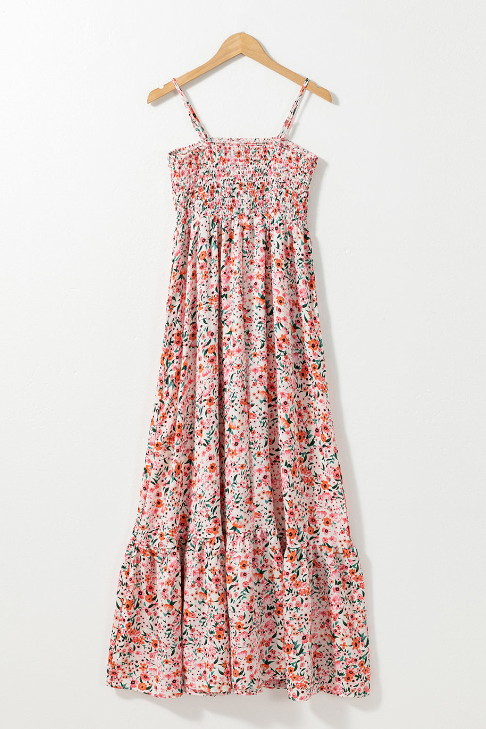 ชุดแม็กซี่เดรสลายดอกไม้ Boho สีขาว