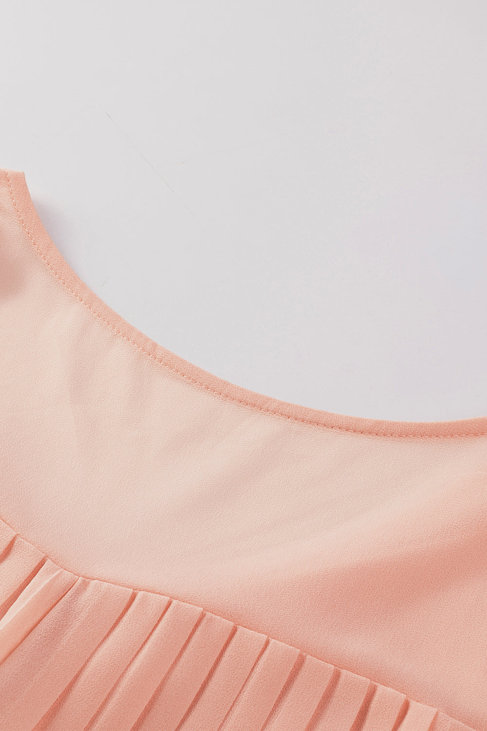 ชุดรอมเปอร์คอวีผูกเอวจีบสีชมพู