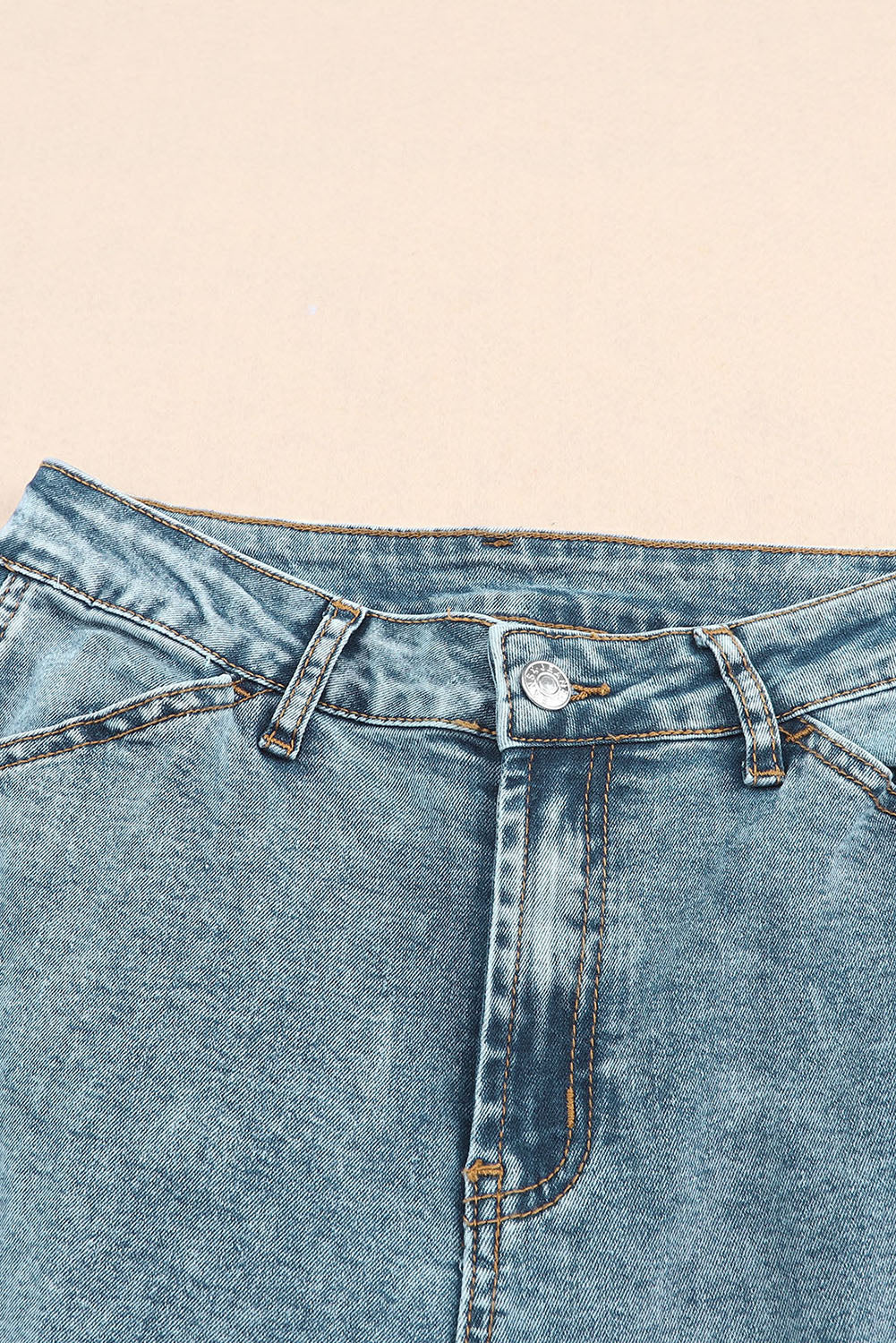 กางเกงยีนส์ขากว้างสไตล์คาร์โกสีฟ้าเท่