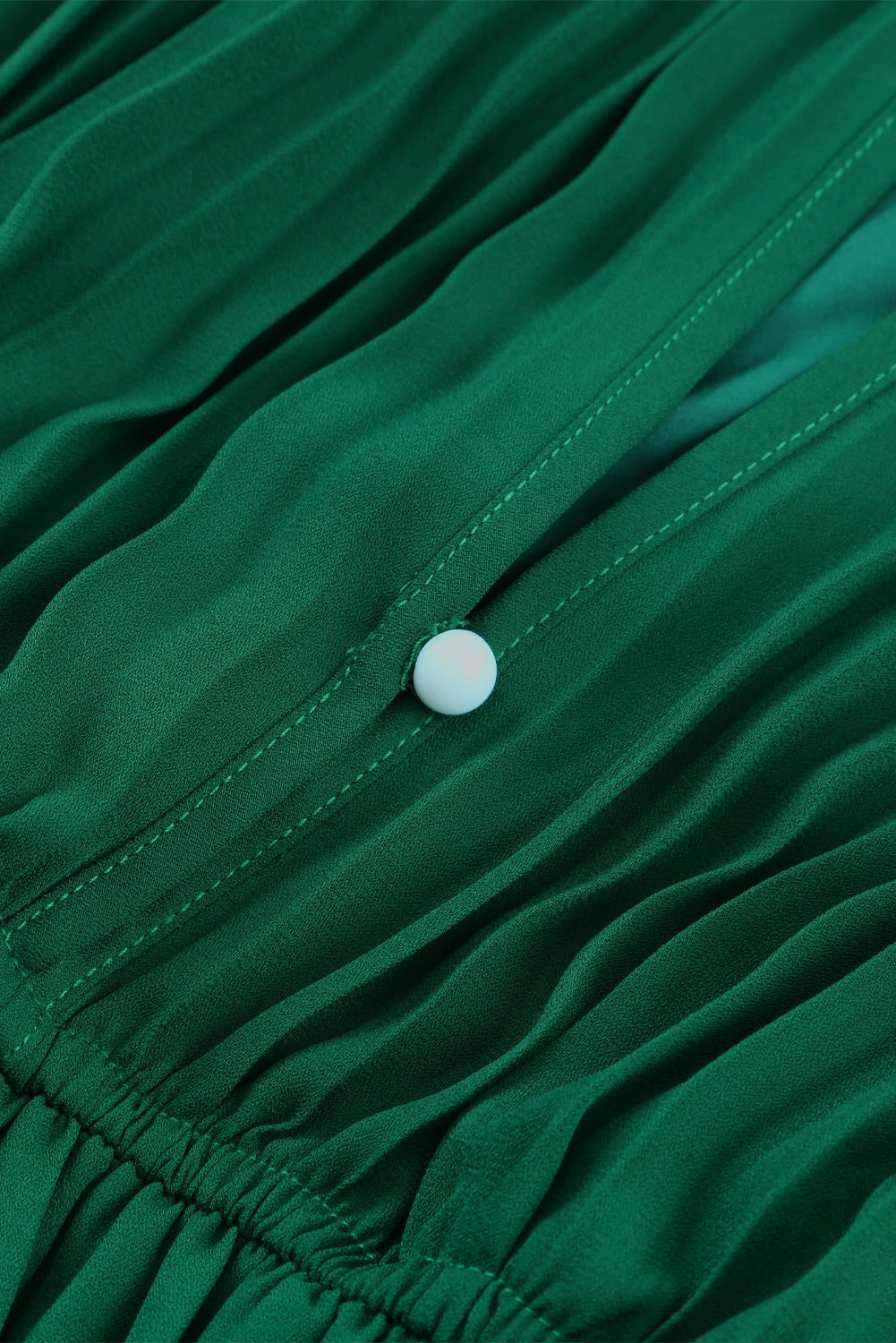 จั๊มสูทขากว้าง Halter Neck สีเขียวพร้อมเข็มขัด