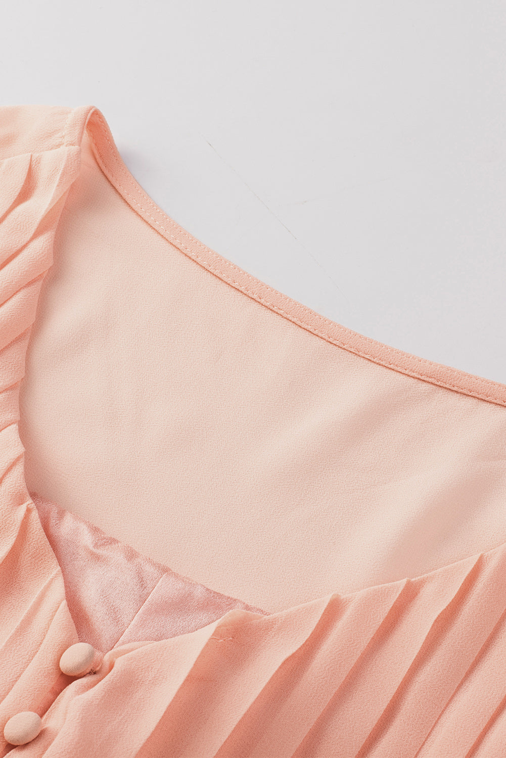 ชุดรอมเปอร์คอวีผูกเอวจีบสีชมพู