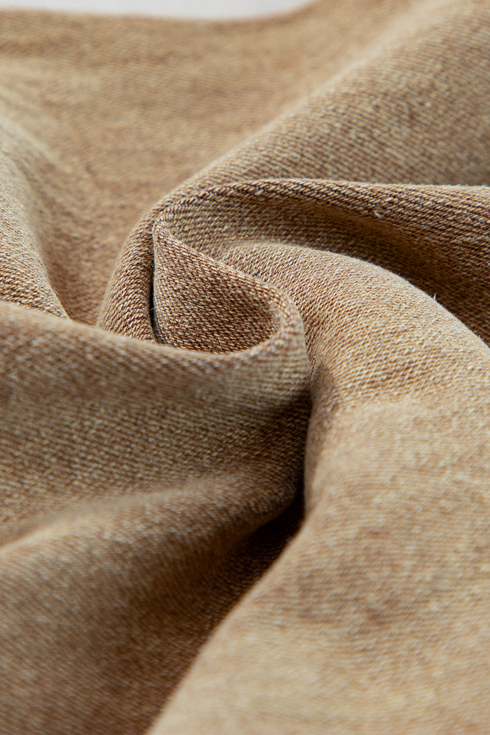 กางเกงยีนส์ขากว้างทรงครอปเอวสูงแบบฝรั่งเศสสีเบจอ่อน