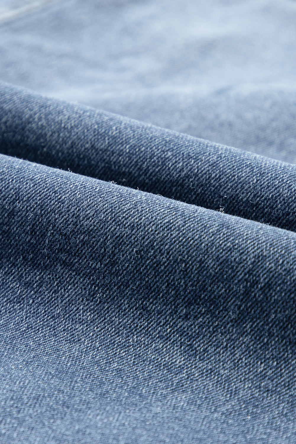 กระโปรงยีนส์ Midi ผ่าด้านหน้ากระเป๋าสีฟ้า 4 ช่อง