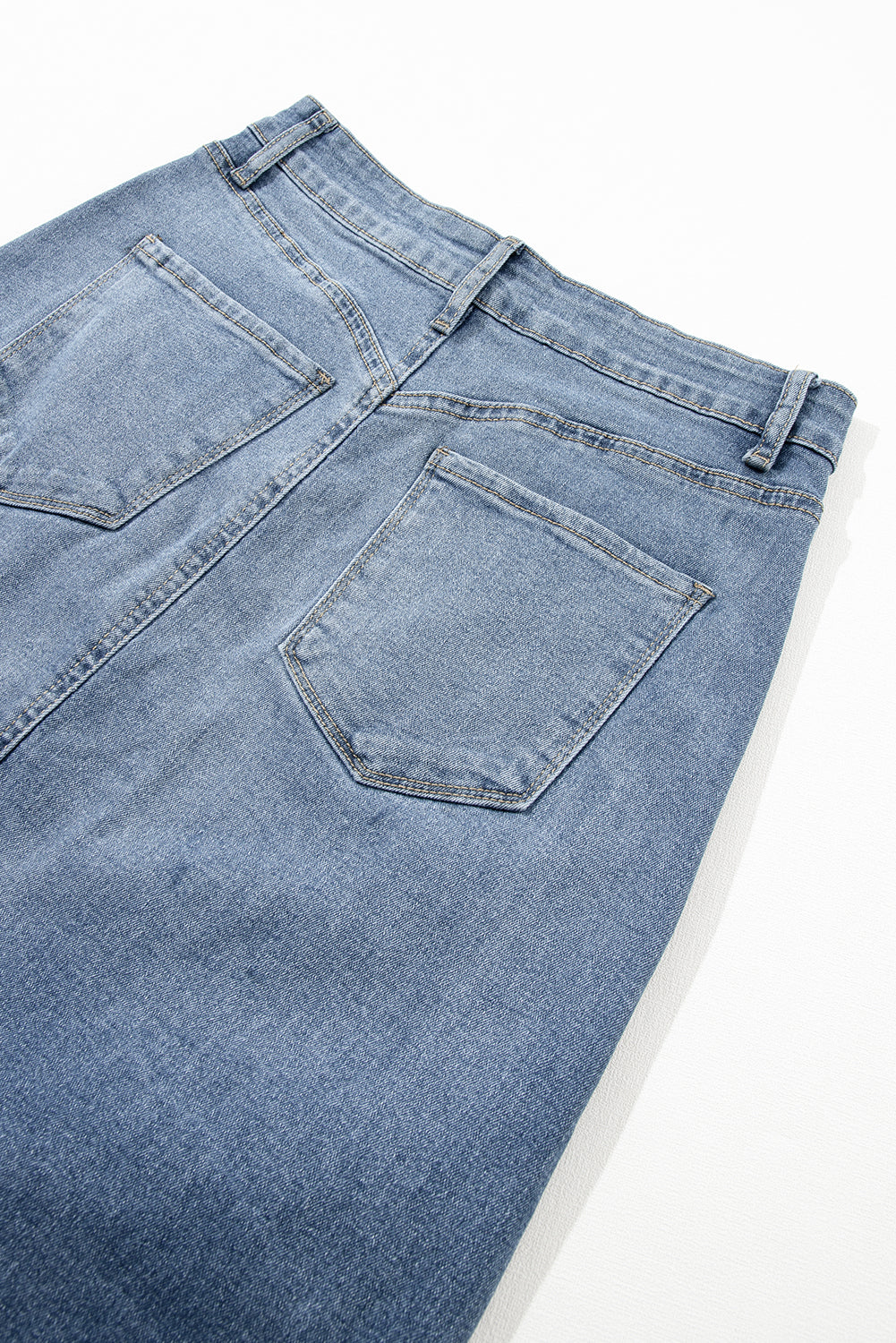 กระโปรงยีนส์ Midi ผ่าด้านหน้ากระเป๋าสีฟ้า 4 ช่อง